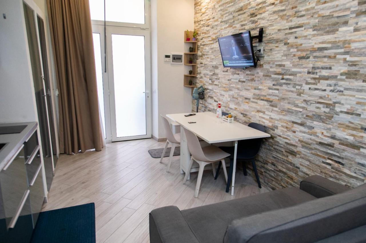 Catalani Charme Apartament 칼리아리 외부 사진