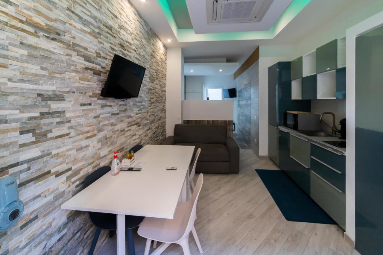 Catalani Charme Apartament 칼리아리 외부 사진